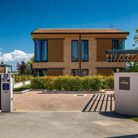 Luxury Pedena With Pool And Jacuzzi In Porec Kadumi